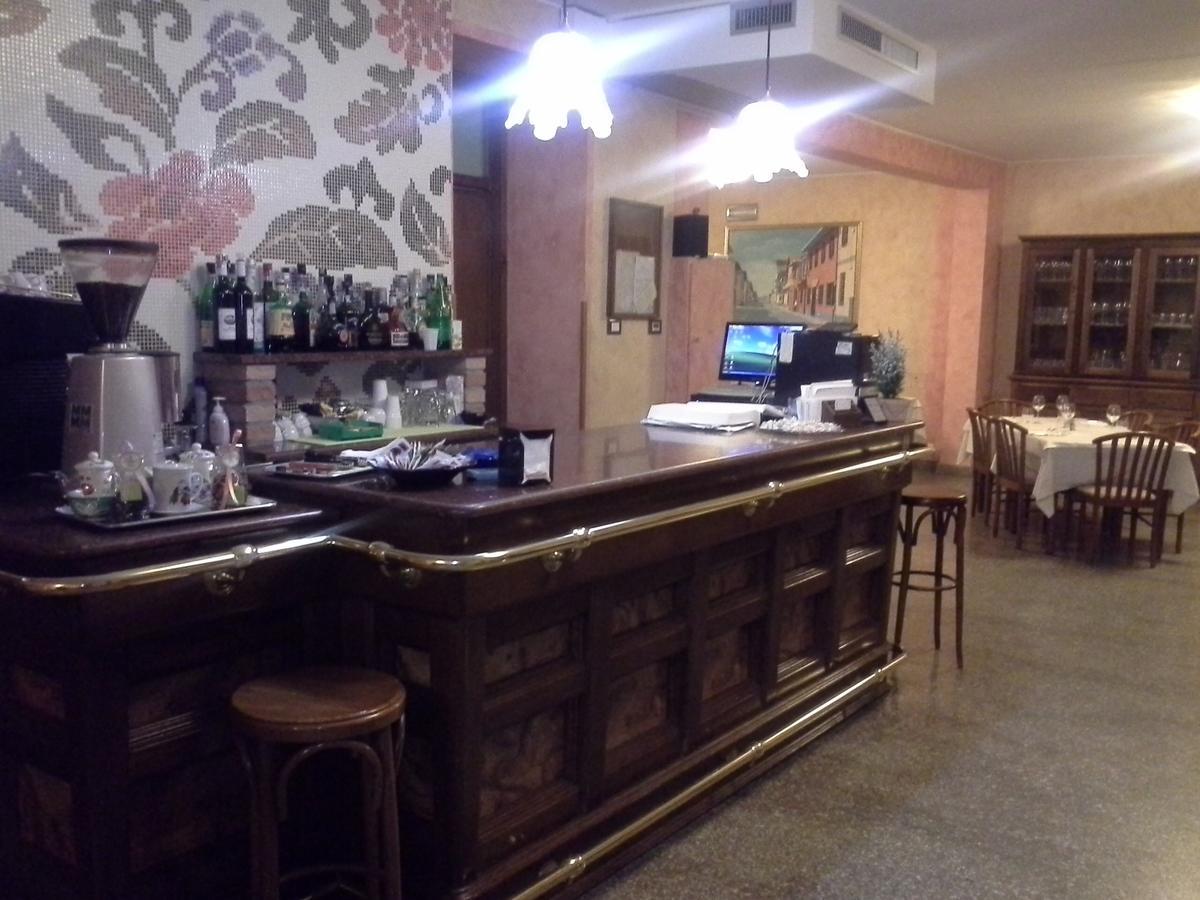 Hotel Ticino Ristorante Chierico Carbonara al Ticino Zewnętrze zdjęcie
